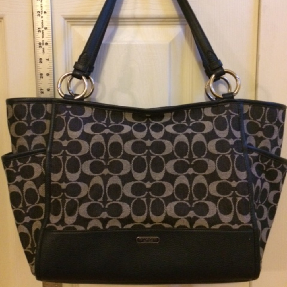 Coach Medium/Large Signature ‘C’ Denim Handbag